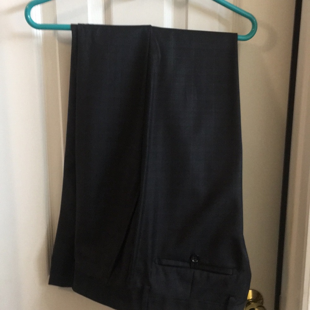 Window Pane - Navy 32x32